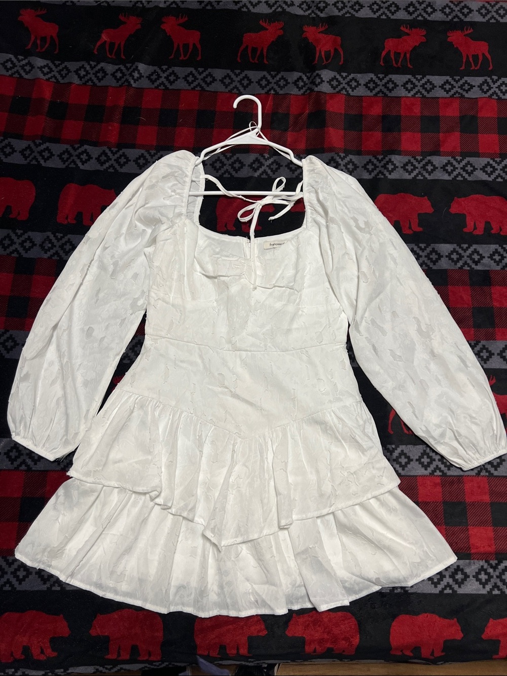 Francesca's Collections White Puff-Sleeve Tiered Mini Dress